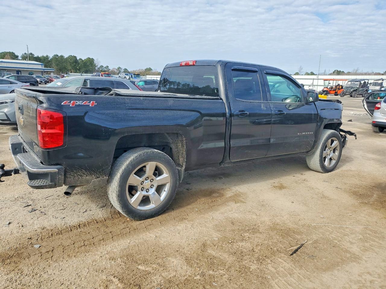 2014 CHEVROLET SILVERADO K1500 LT photo 3