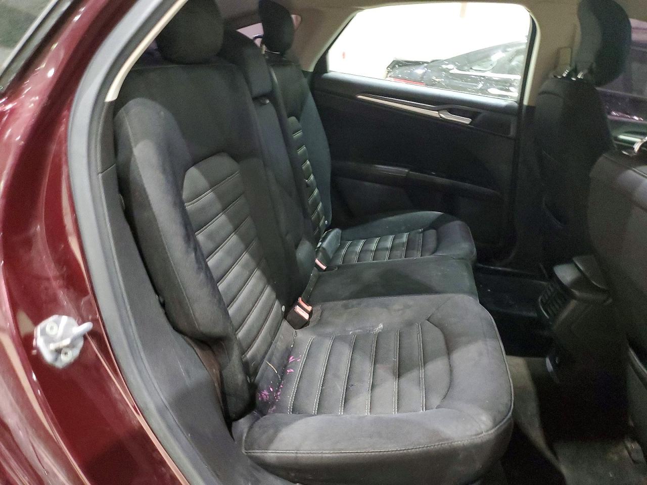 2013 FORD FUSION SE photo 10