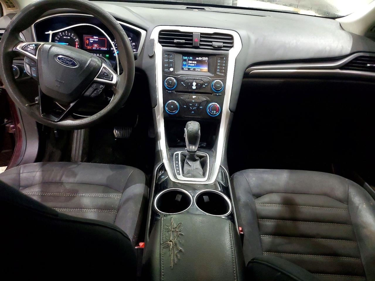 2013 FORD FUSION SE photo 8
