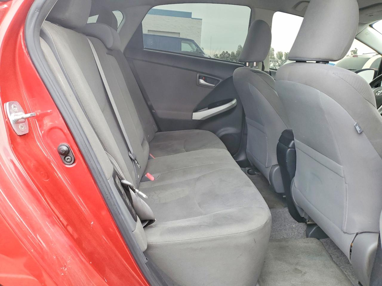 2013 TOYOTA PRIUS photo 10