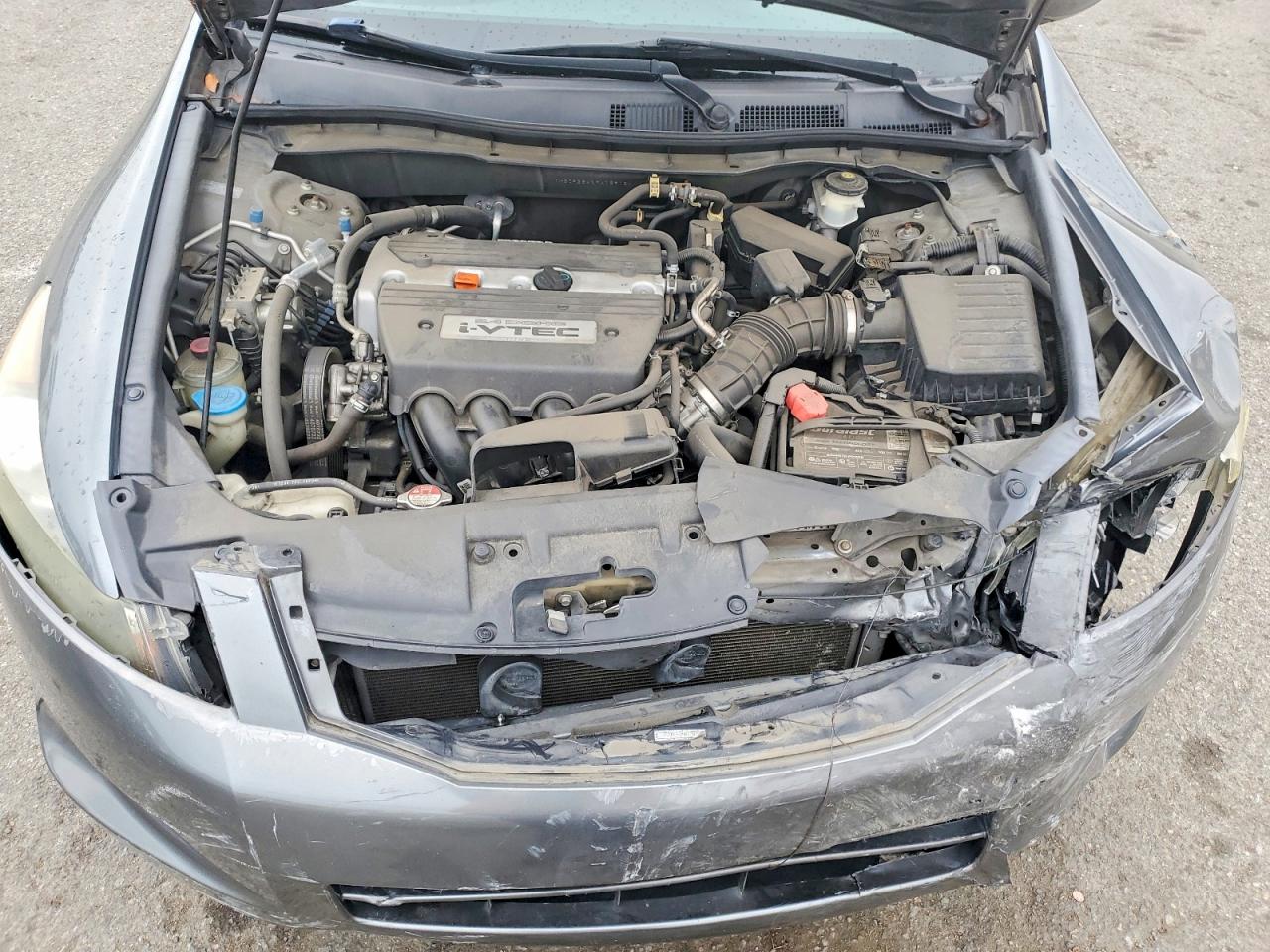 2009 HONDA ACCORD LXP photo 11