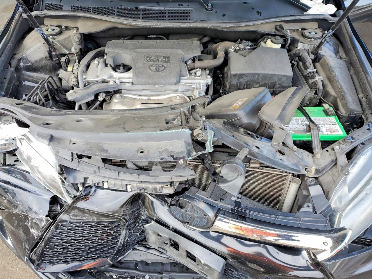 2017 TOYOTA CAMRY LE photo 11