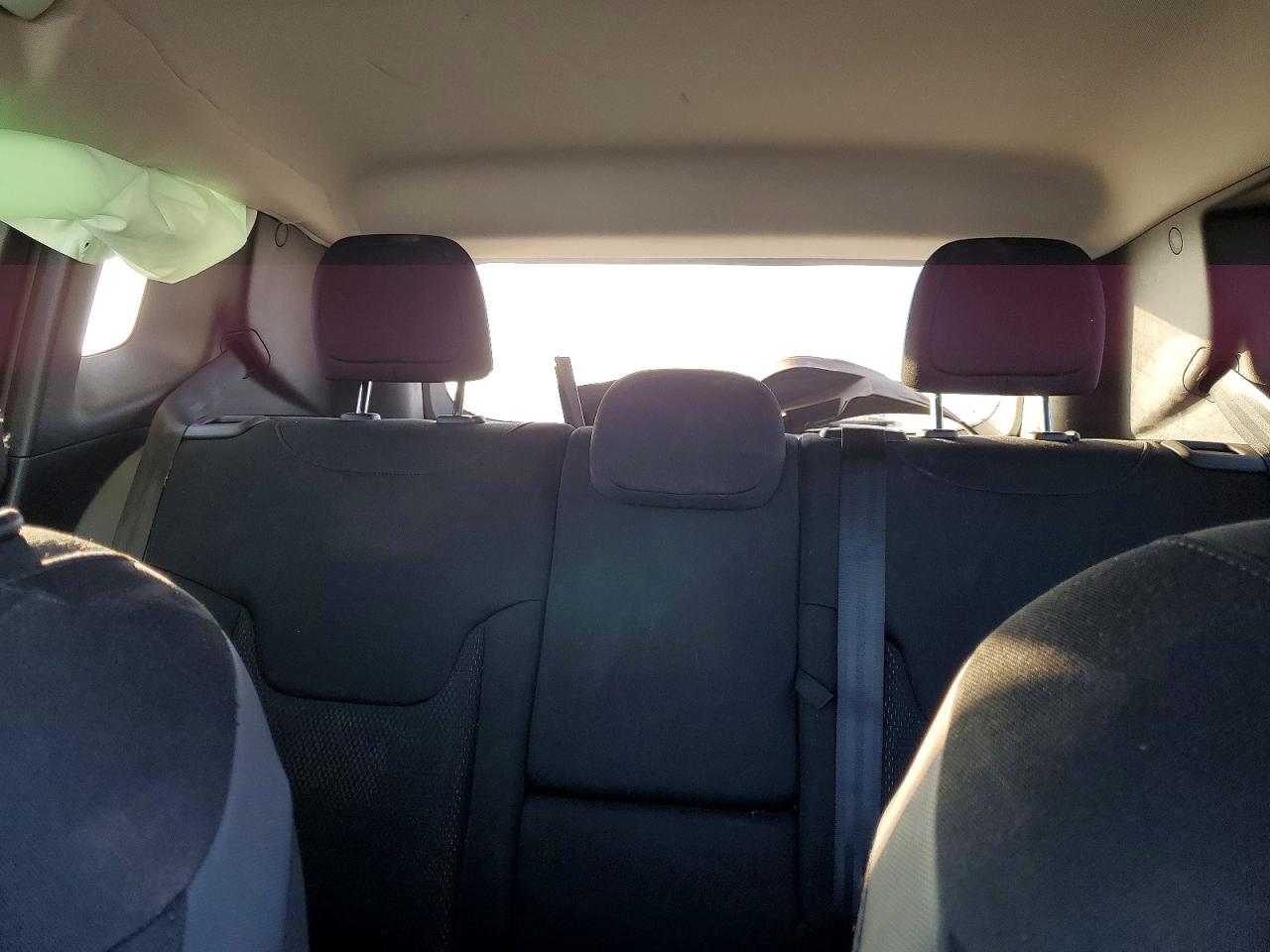 2020 JEEP RENEGADE LATITUDE photo 10