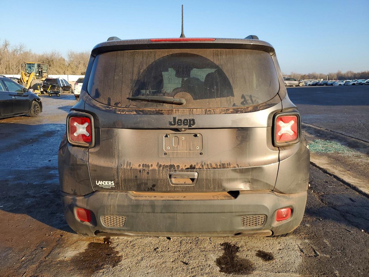 2020 JEEP RENEGADE LATITUDE photo 6