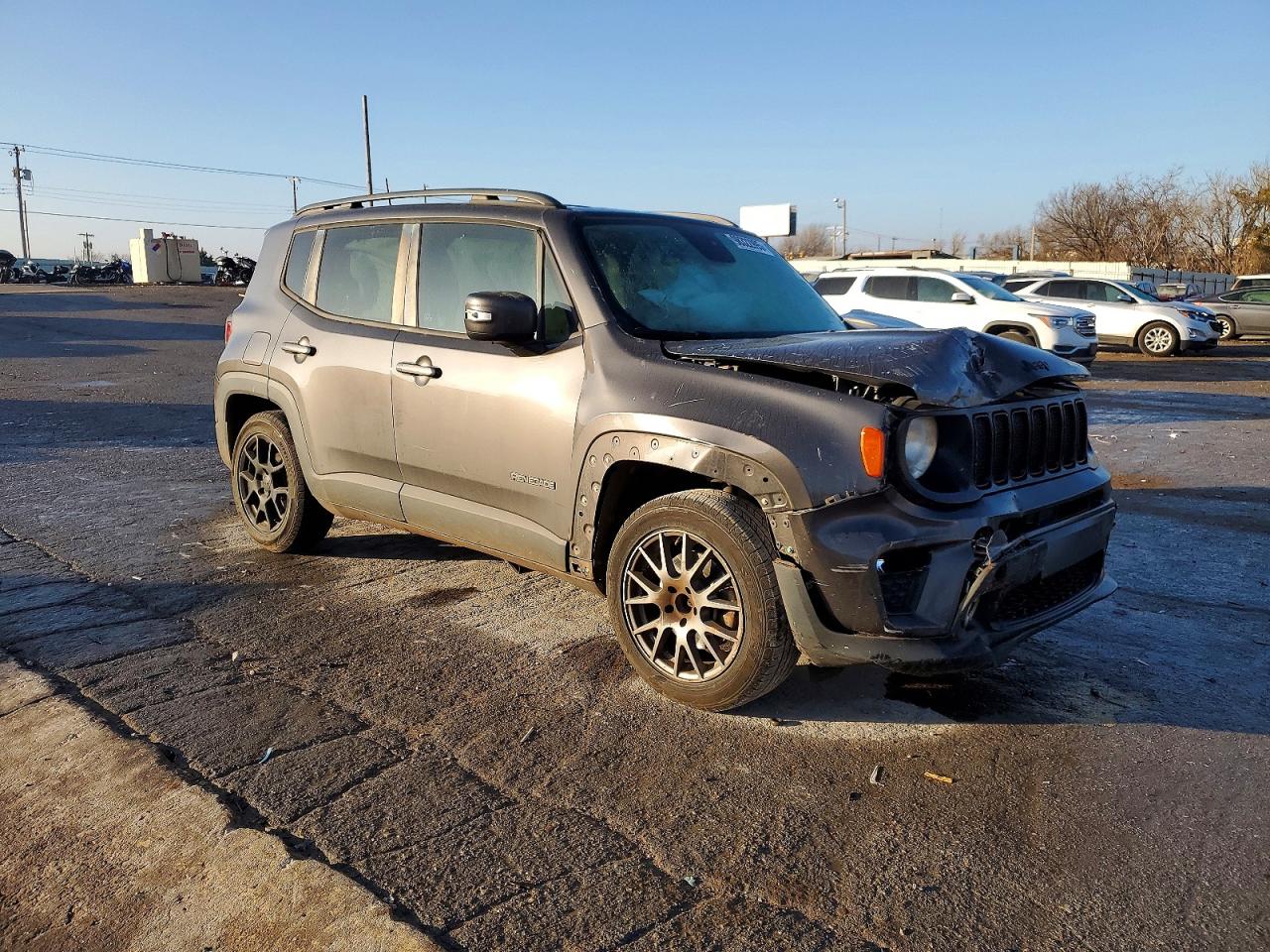 2020 JEEP RENEGADE LATITUDE photo 4