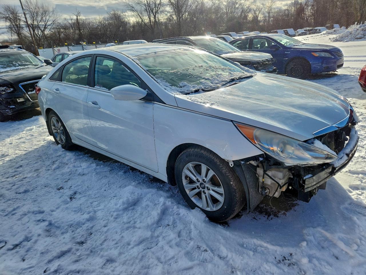 2013 HYUNDAI SONATA GLS photo 4