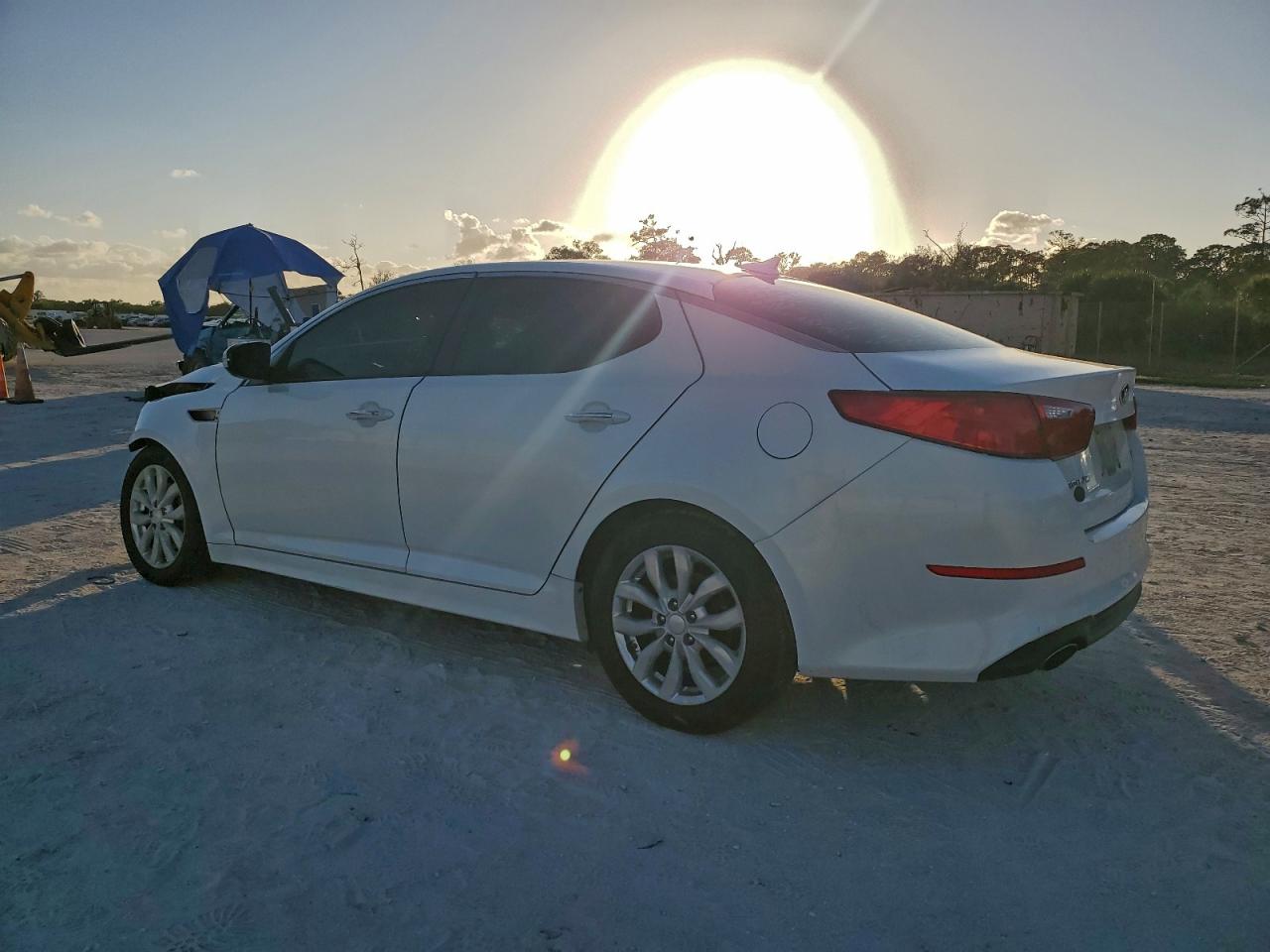 2015 KIA OPTIMA LX photo 4