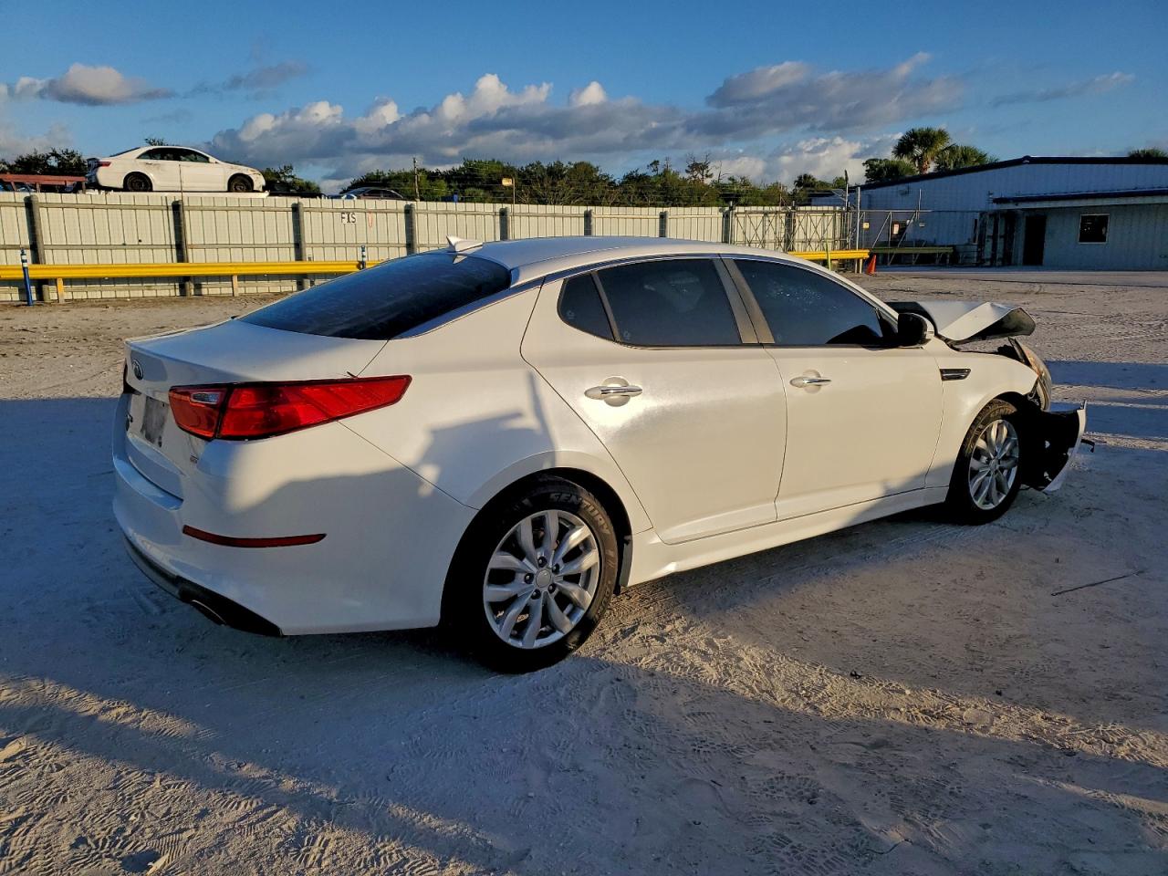 2015 KIA OPTIMA LX photo 7