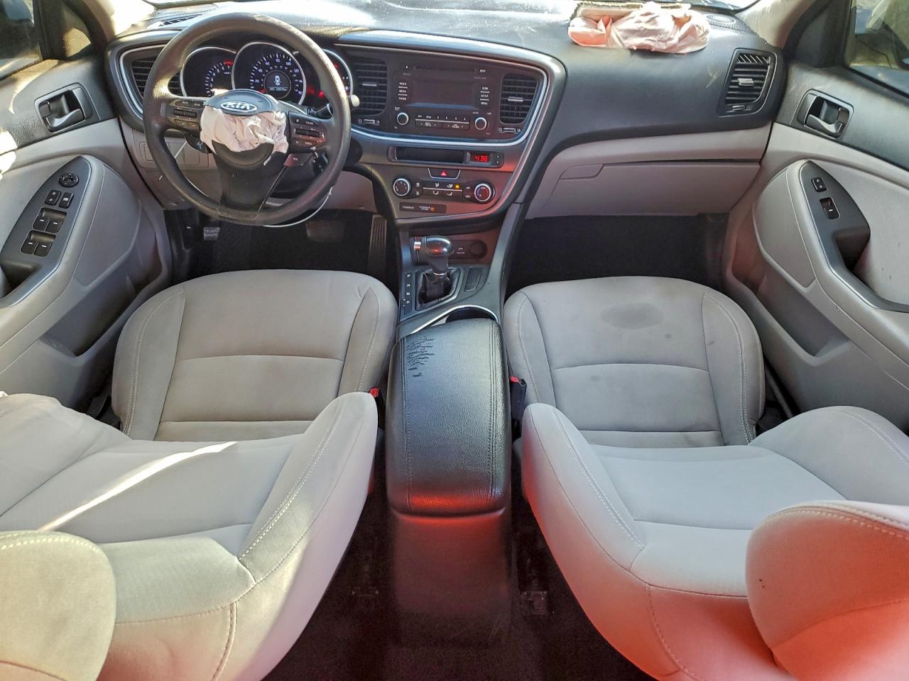 2015 KIA OPTIMA LX photo 22