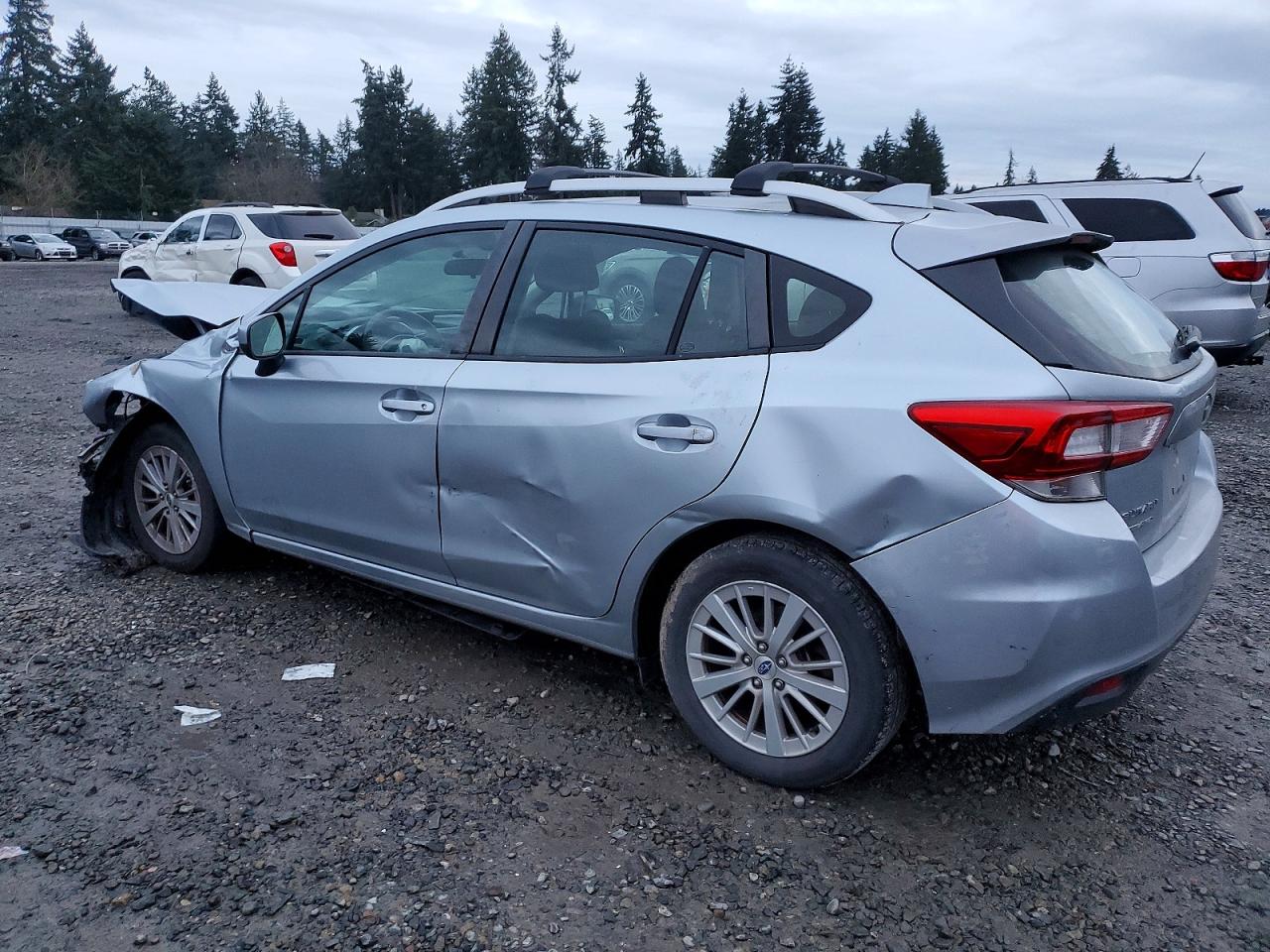 2017 SUBARU IMPREZA PREMIUM photo 2