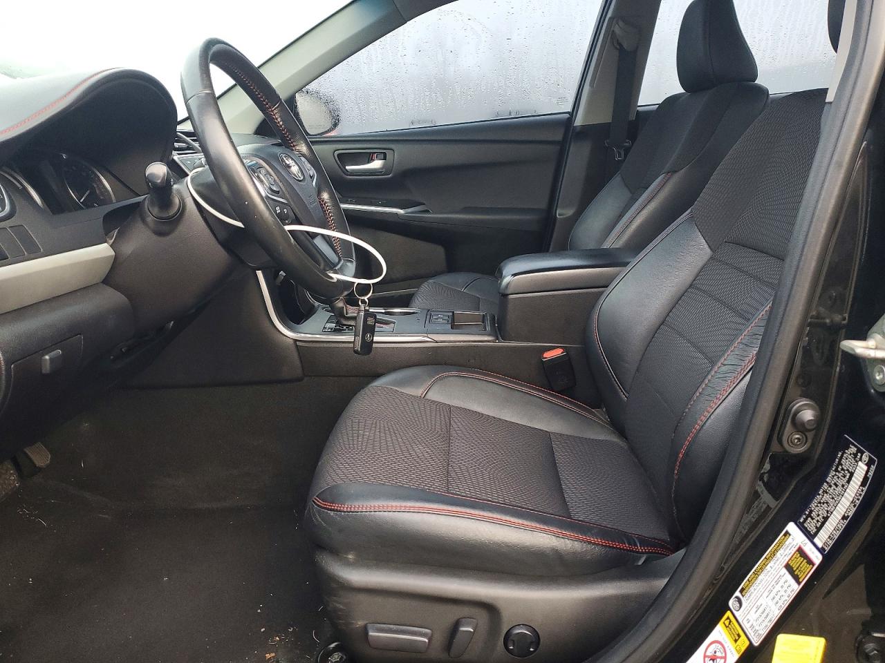 2016 TOYOTA CAMRY HYBRID photo 7
