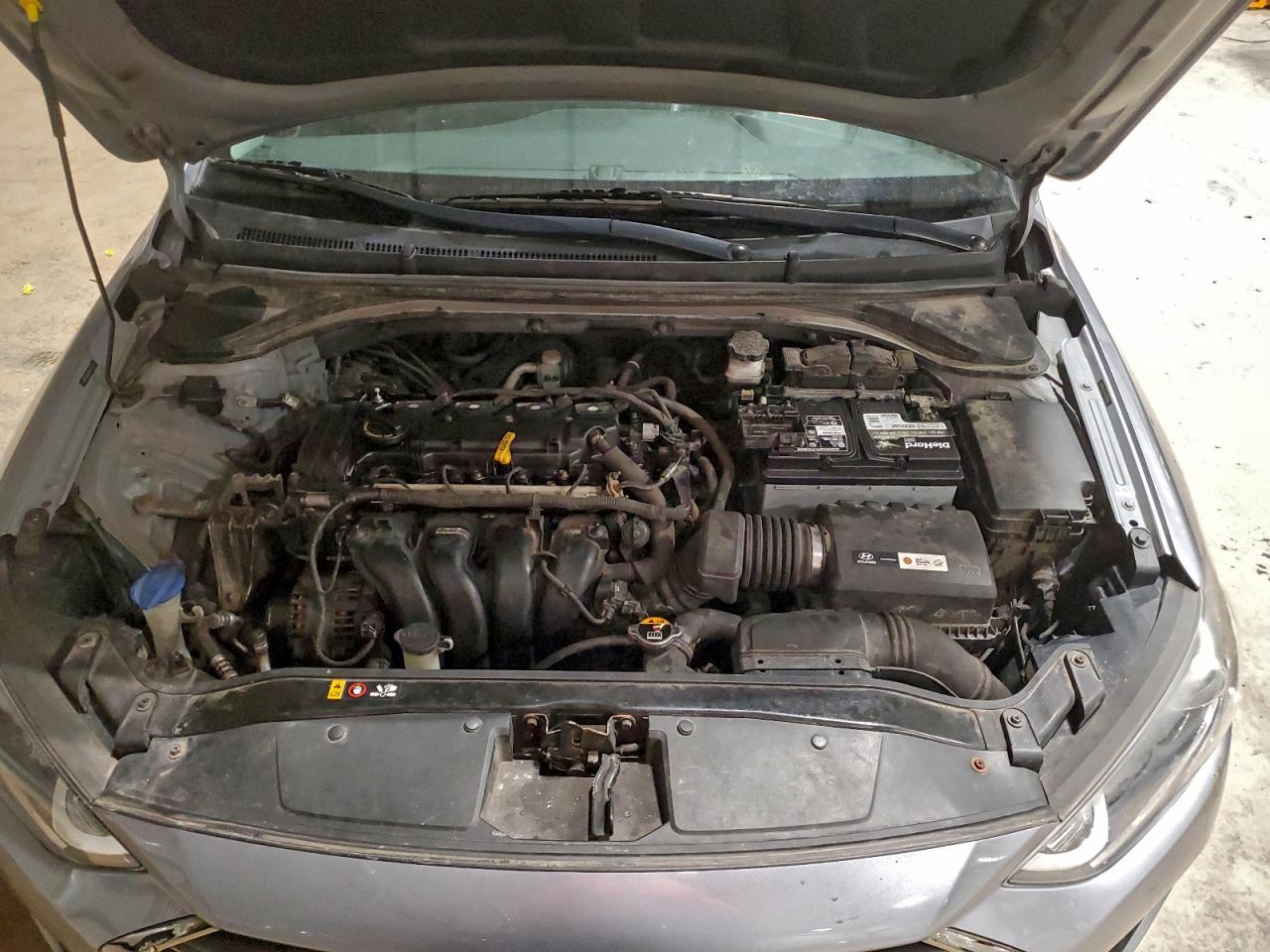 2017 HYUNDAI ELANTRA SE photo 31
