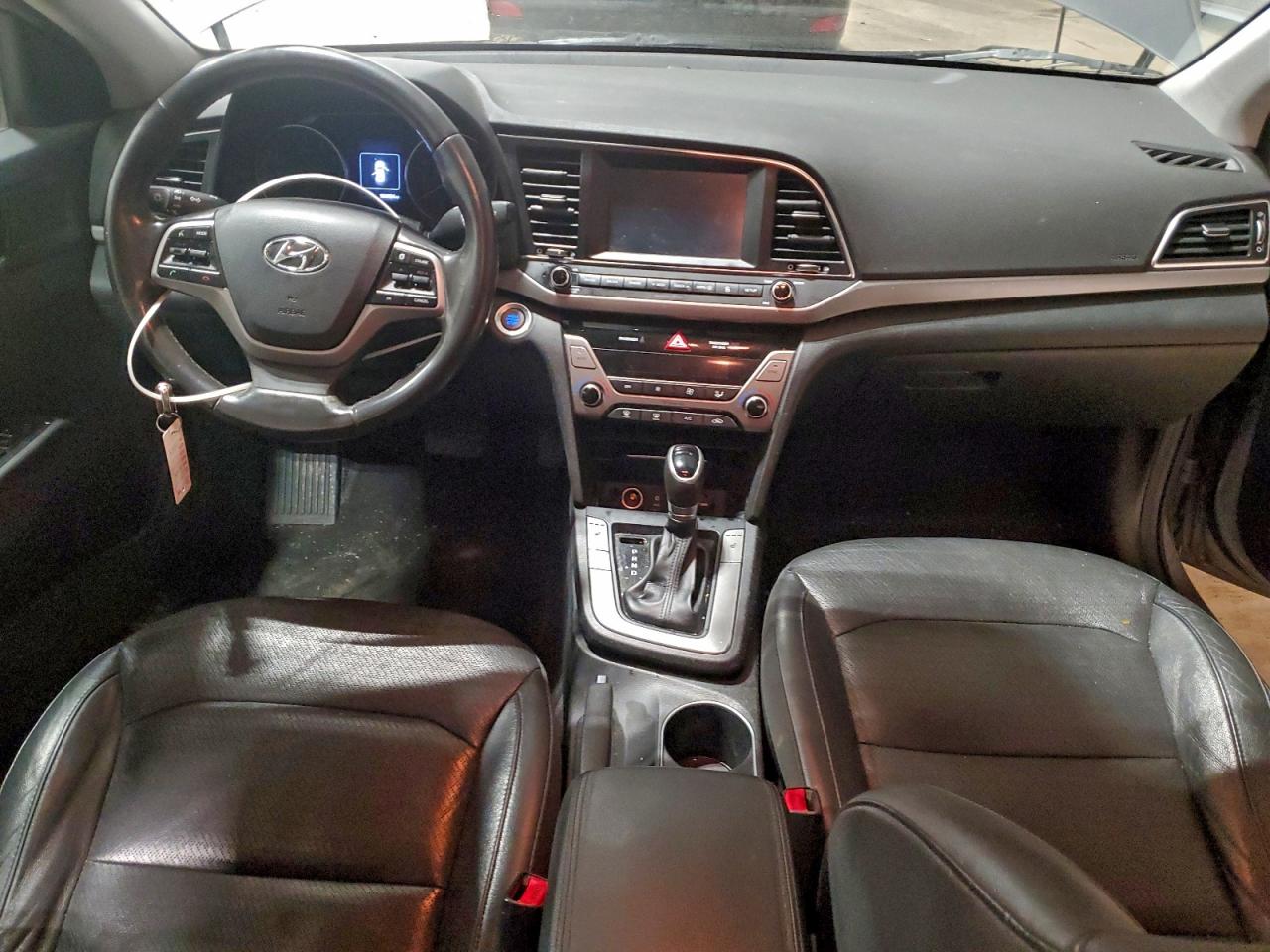 2017 HYUNDAI ELANTRA SE photo 22