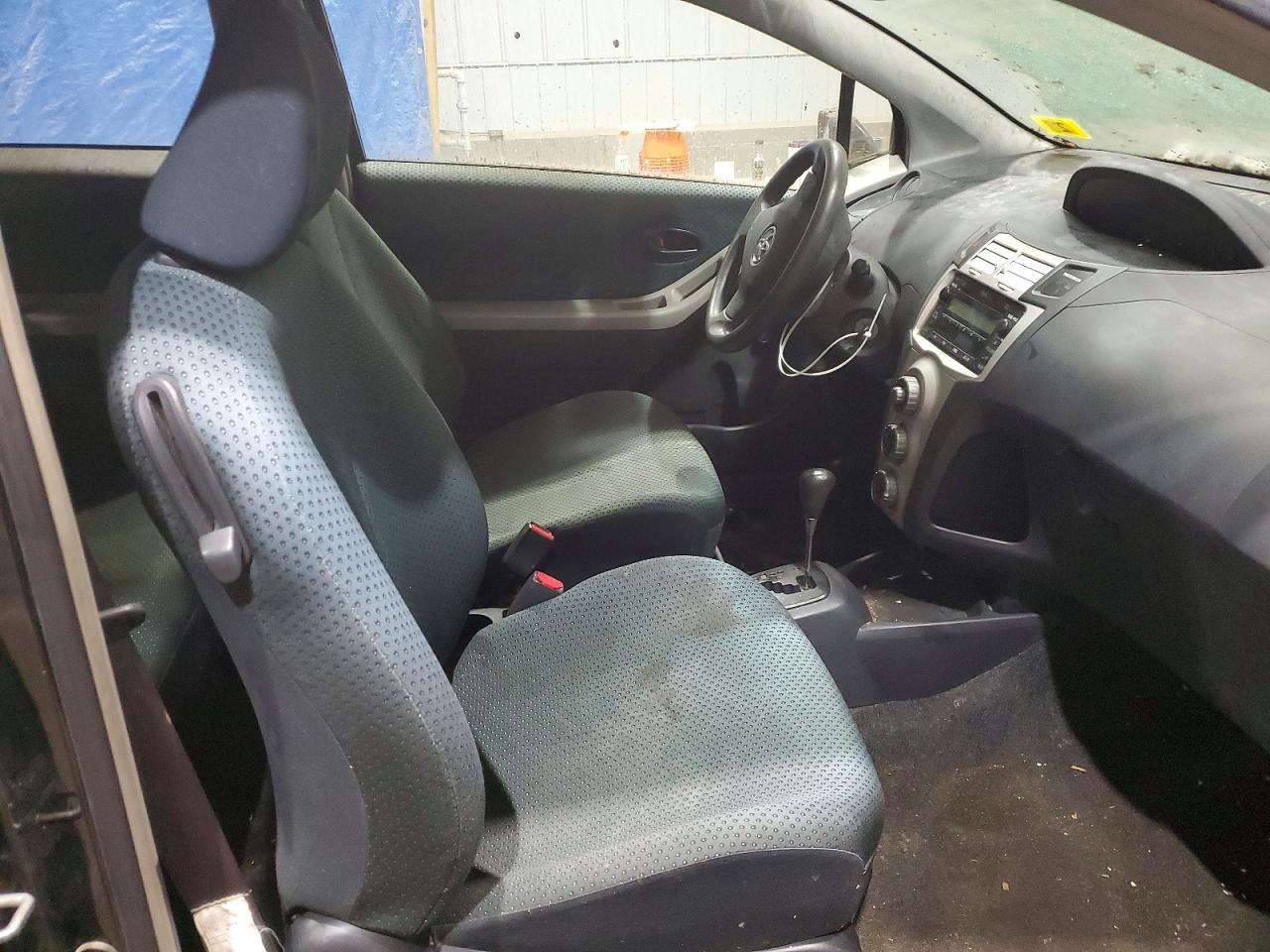 2008 TOYOTA YARIS photo 10