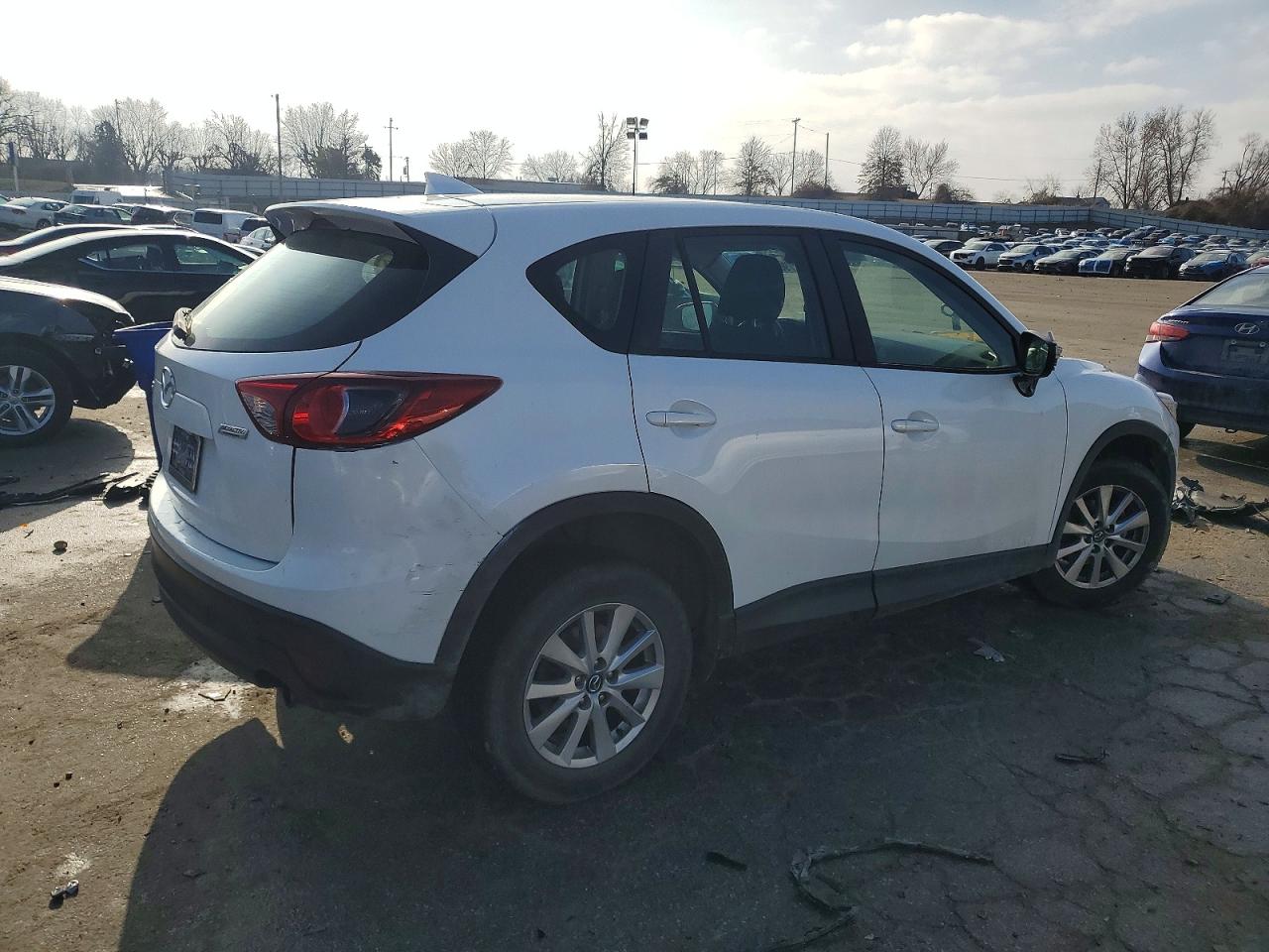 2016 MAZDA CX-5 SPORT photo 3