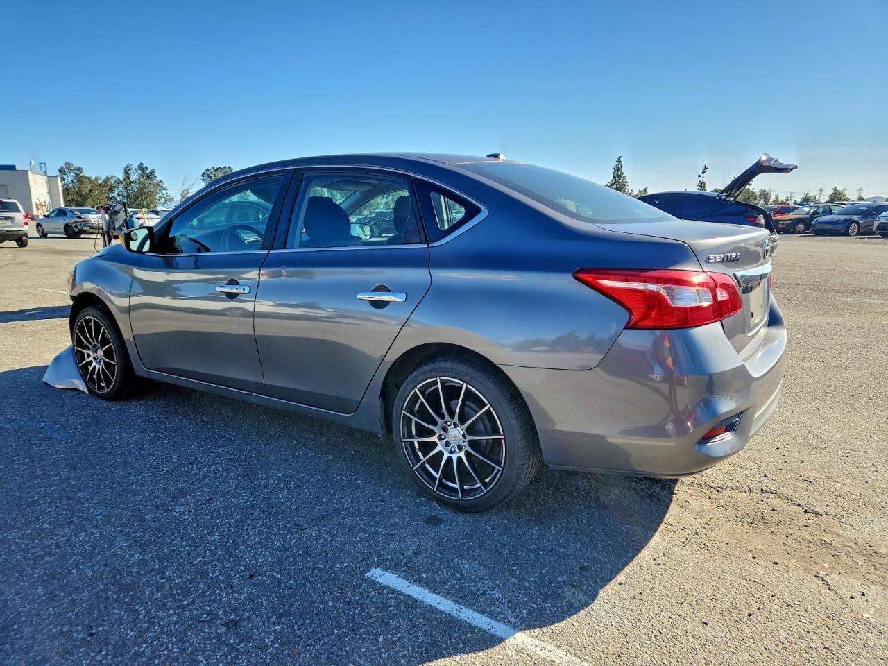 2016 NISSAN SENTRA S photo 2