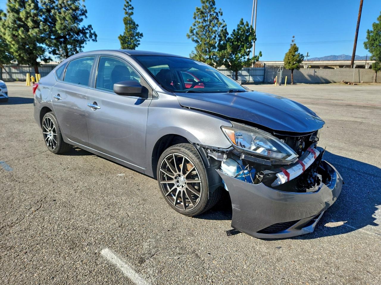 2016 NISSAN SENTRA S photo 4