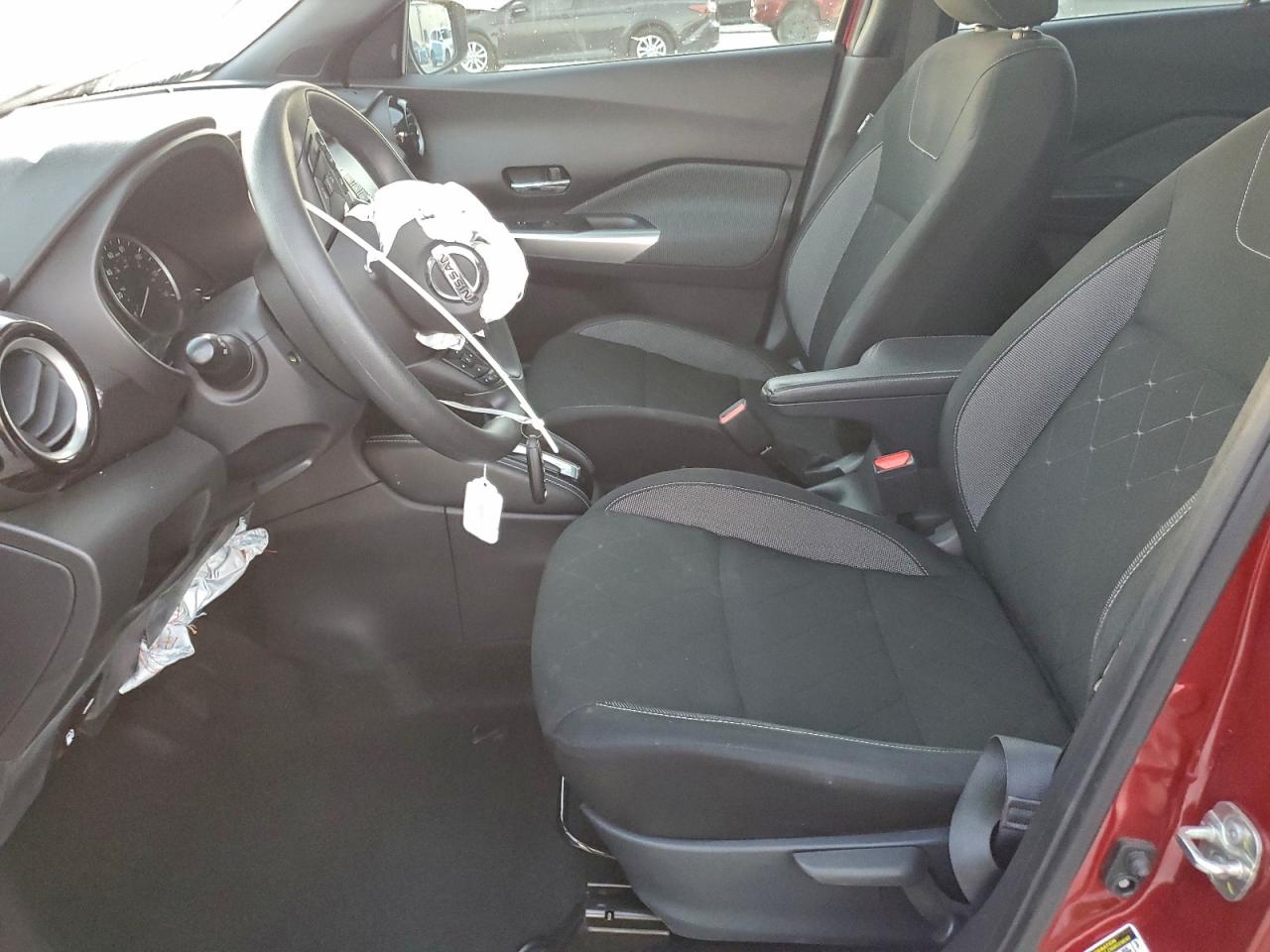 2020 NISSAN KICKS SV photo 7