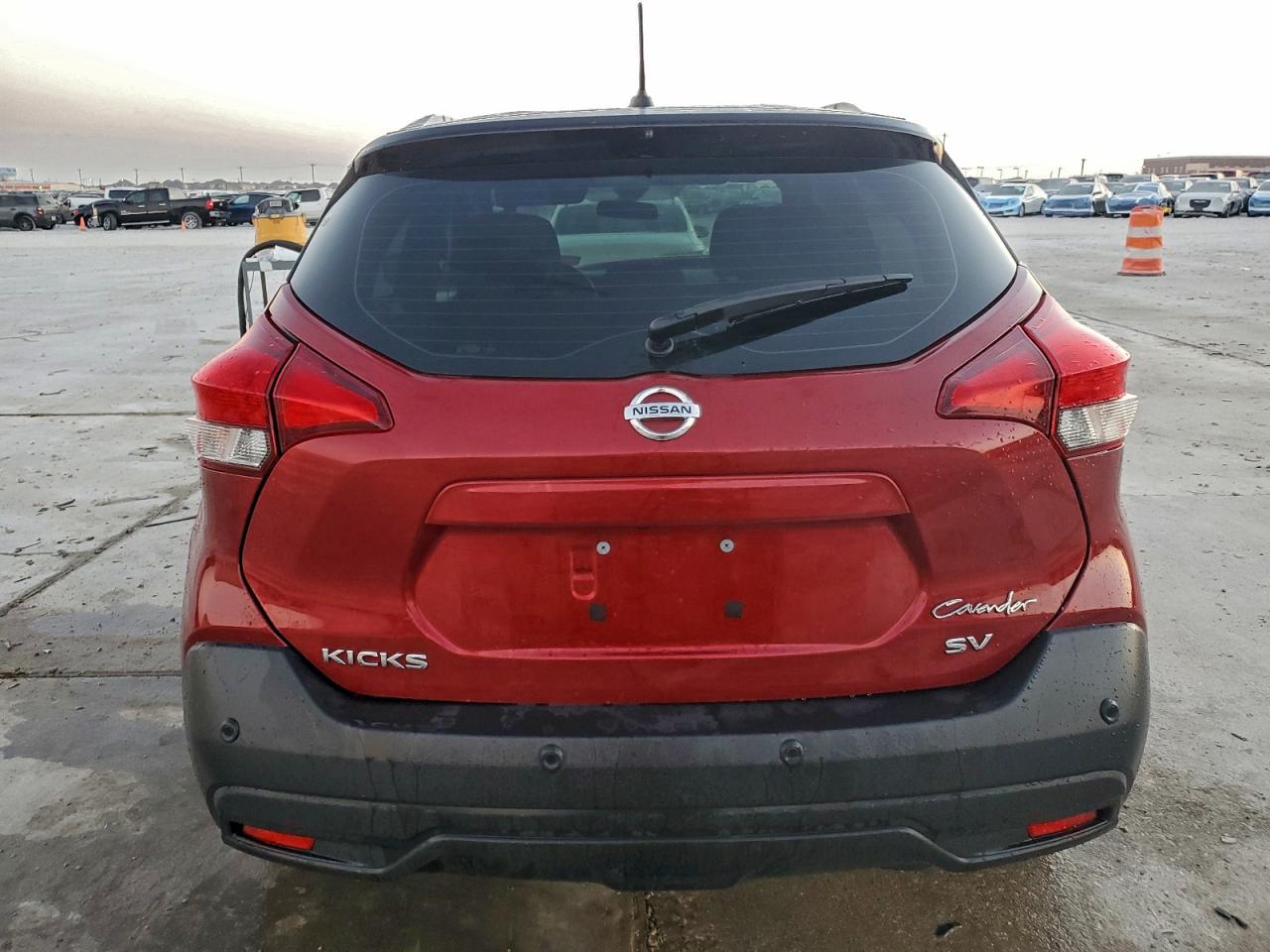 2020 NISSAN KICKS SV photo 6
