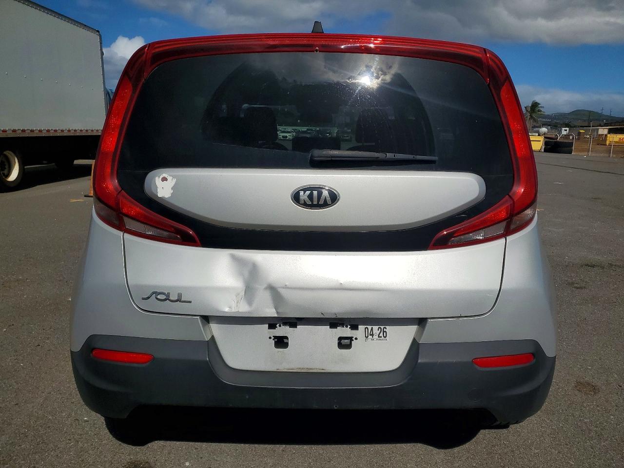 2020 KIA SOUL LX photo 6