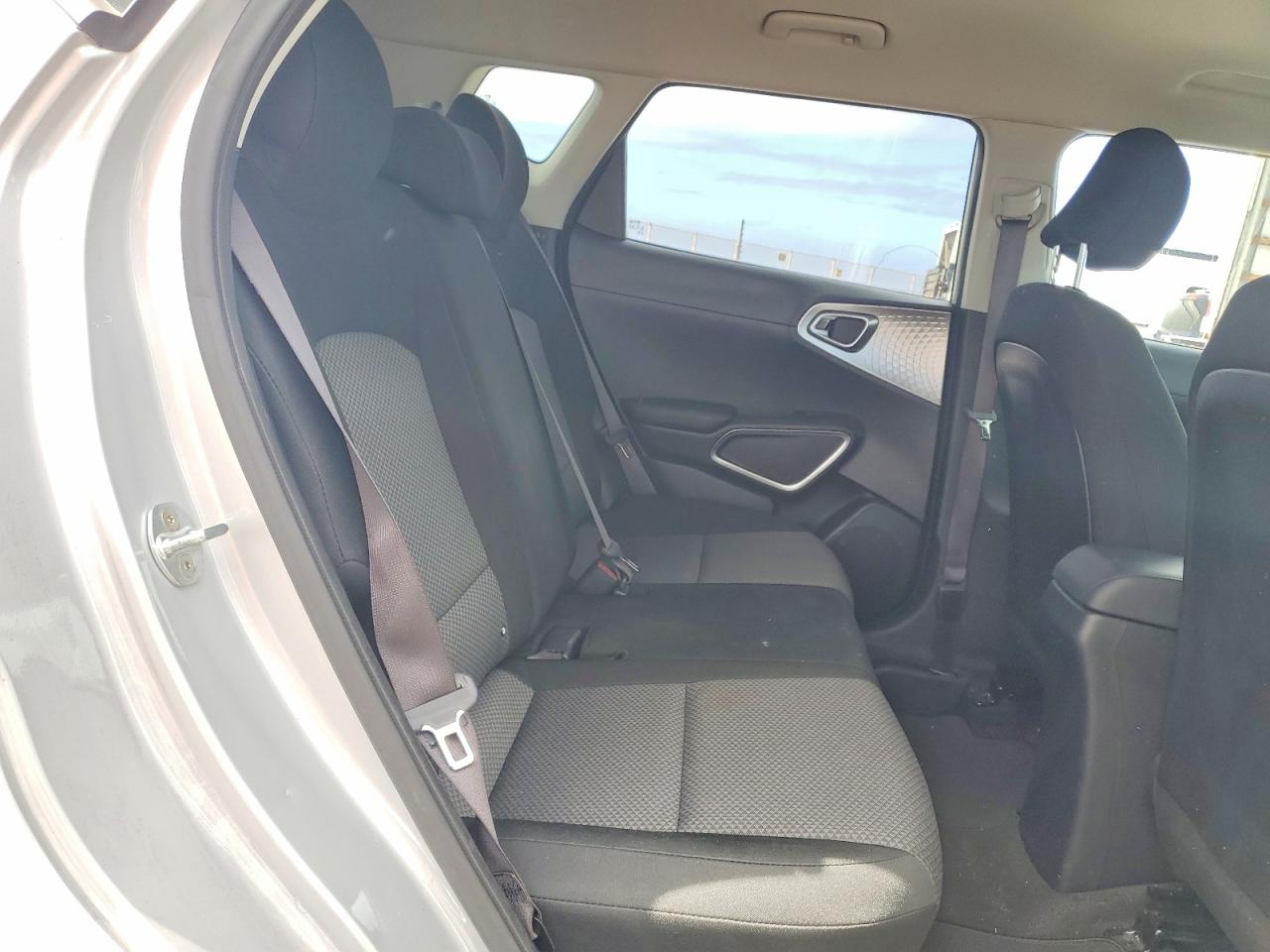 2020 KIA SOUL LX photo 11