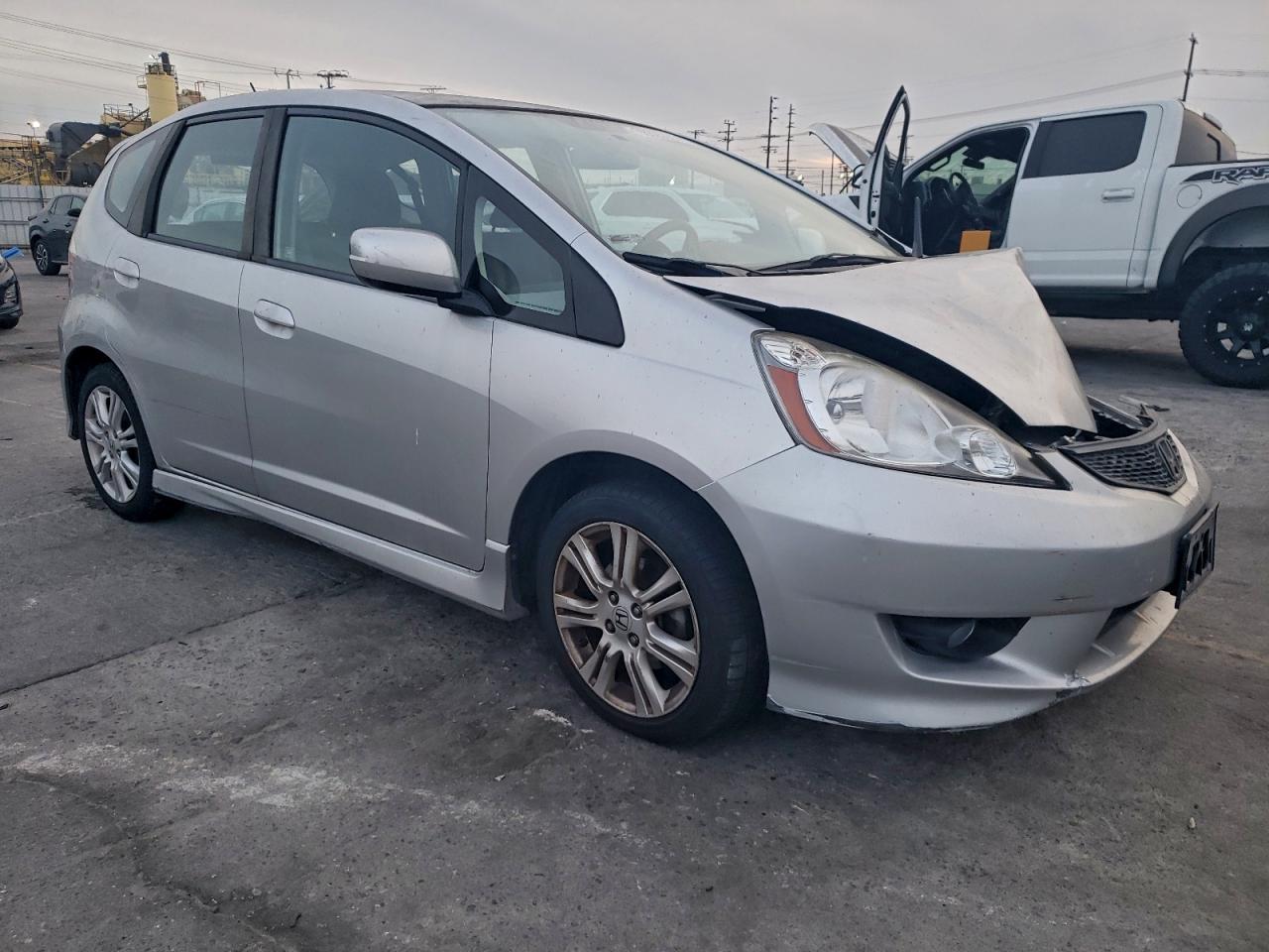 2011 HONDA FIT SPORT photo 4