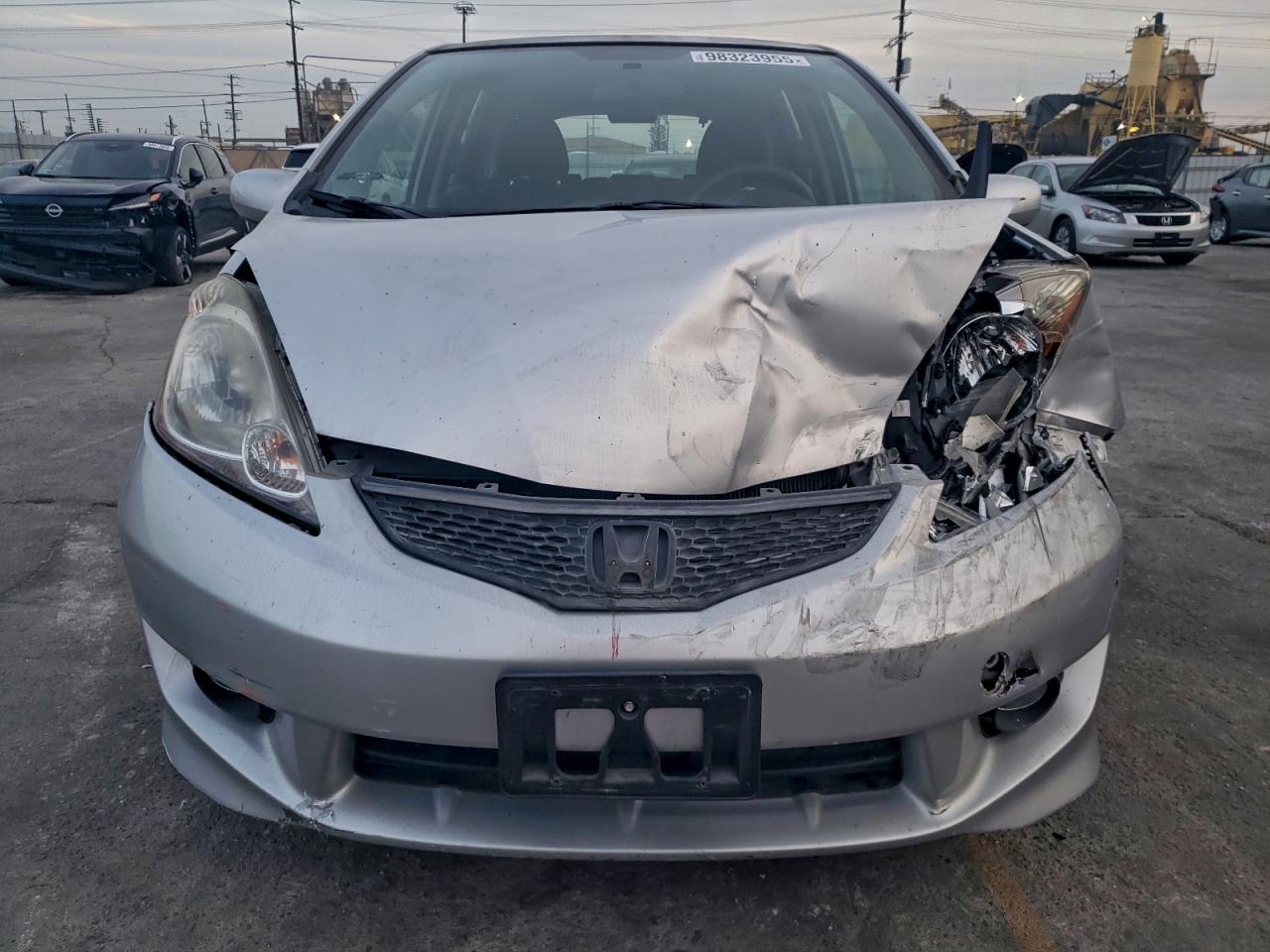 2011 HONDA FIT SPORT photo 5