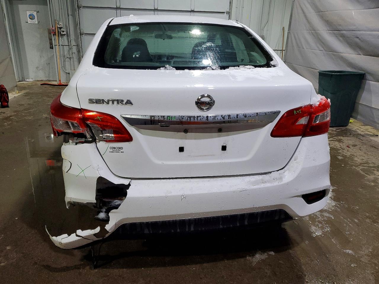2019 NISSAN SENTRA S photo 6