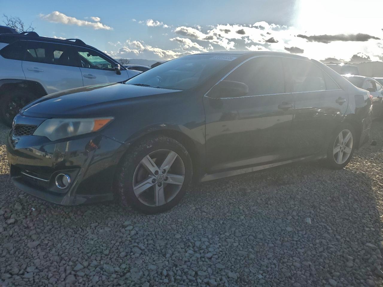 2013 TOYOTA CAMRY