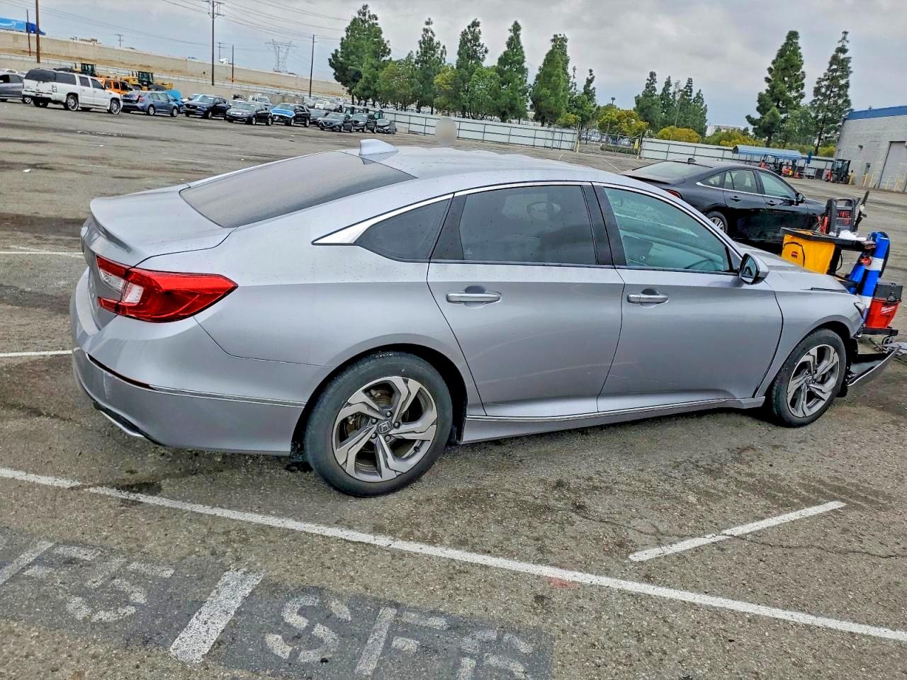 2020 HONDA ACCORD EX photo 3