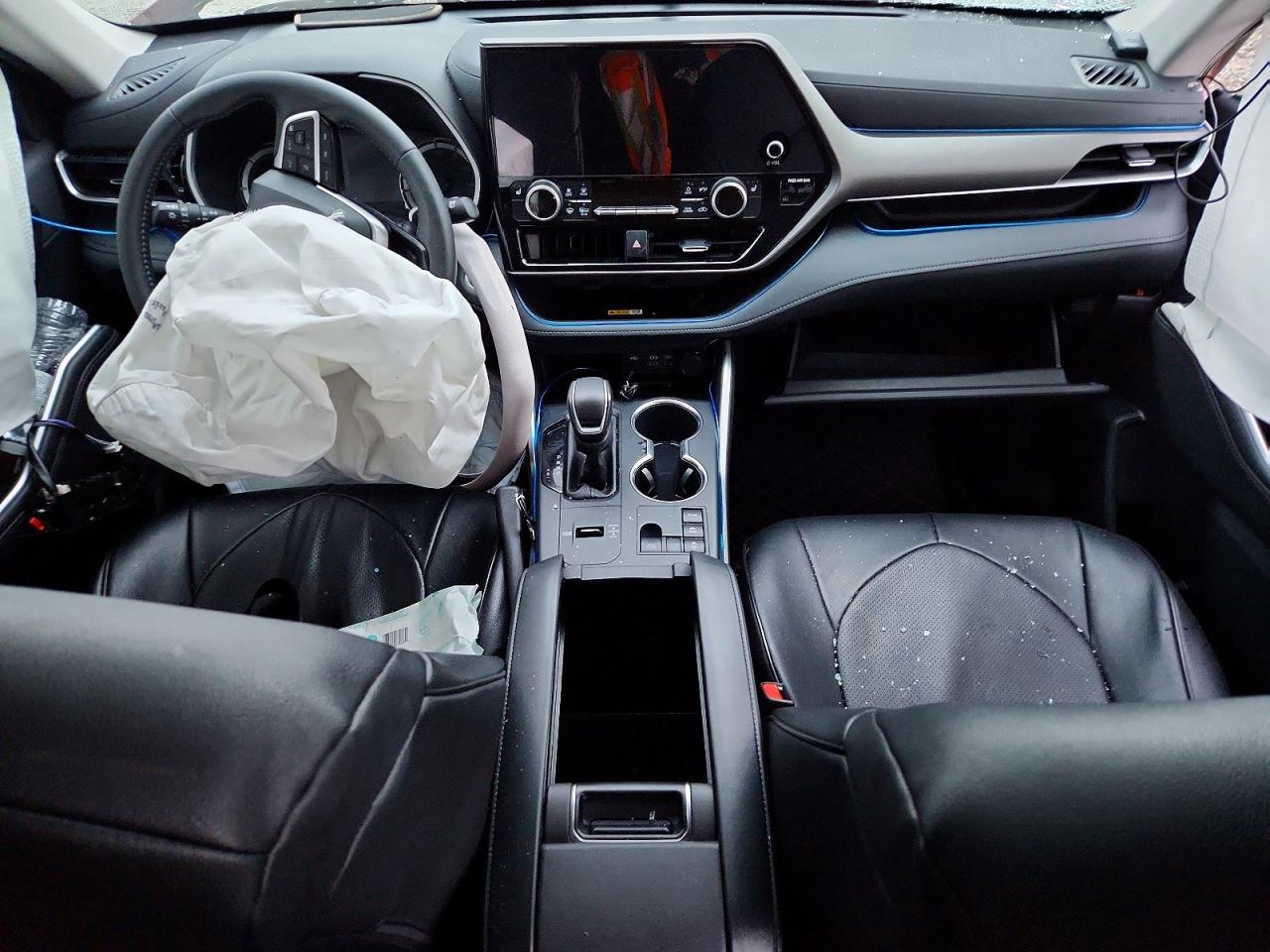 2025 TOYOTA HIGHLANDER HYBRID XLE photo 8
