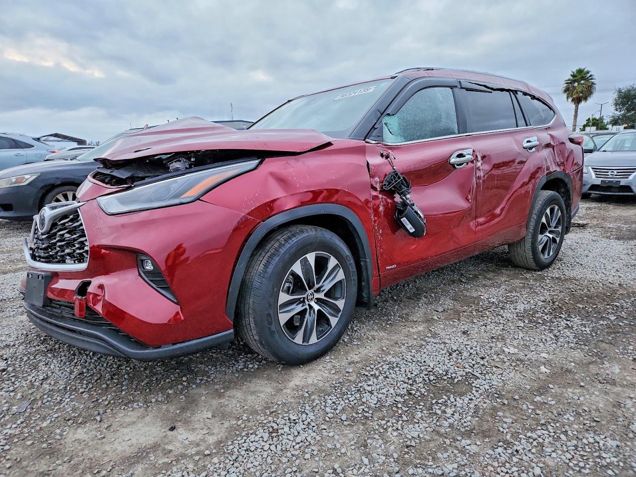 2025 TOYOTA HIGHLANDER HYBRID