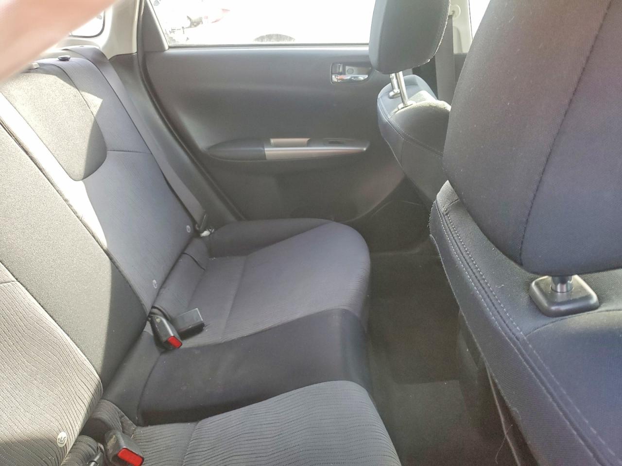 2010 SUBARU IMPREZA OUTBACK SPORT photo 10