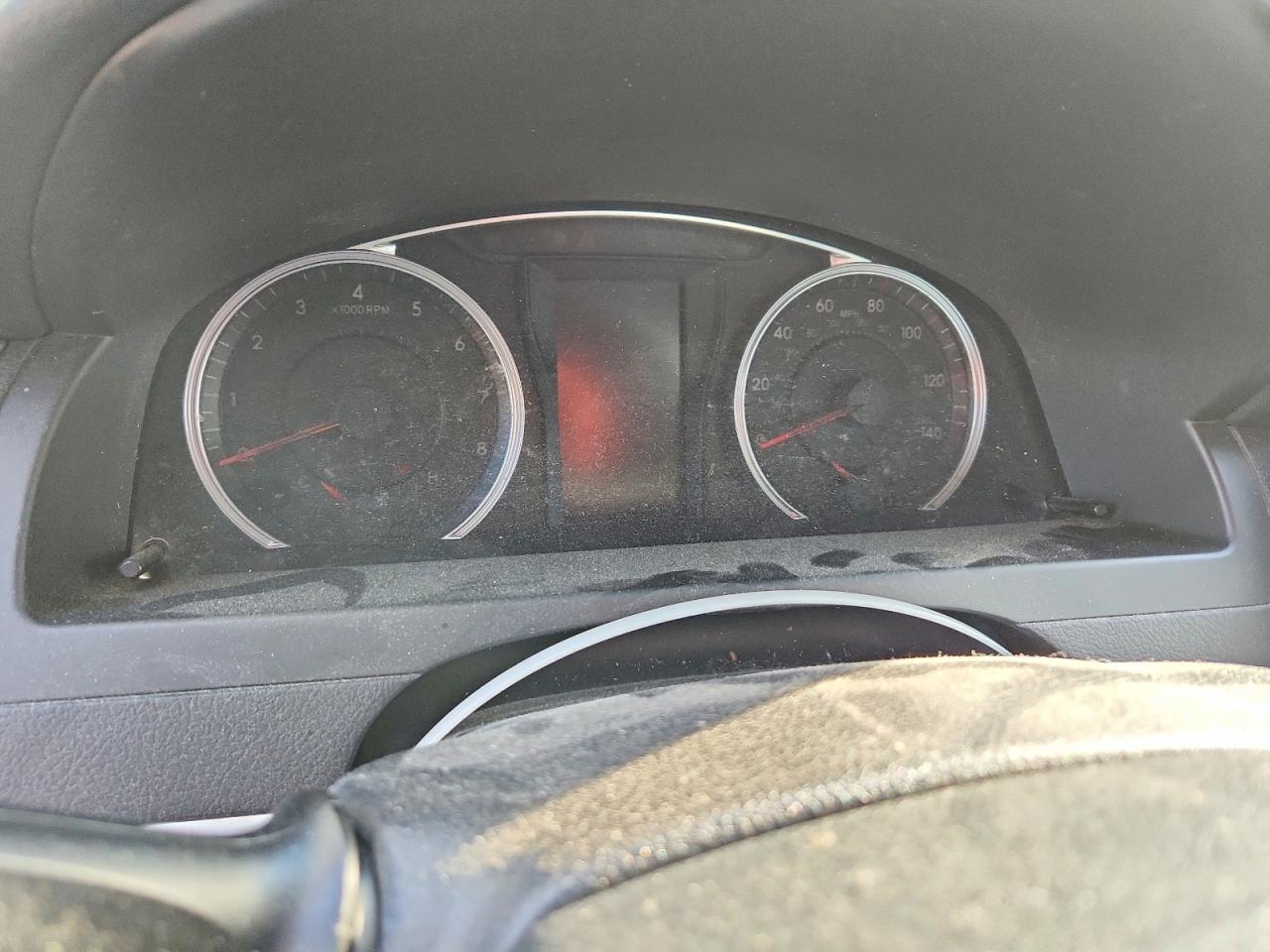 2015 TOYOTA CAMRY SE photo 9