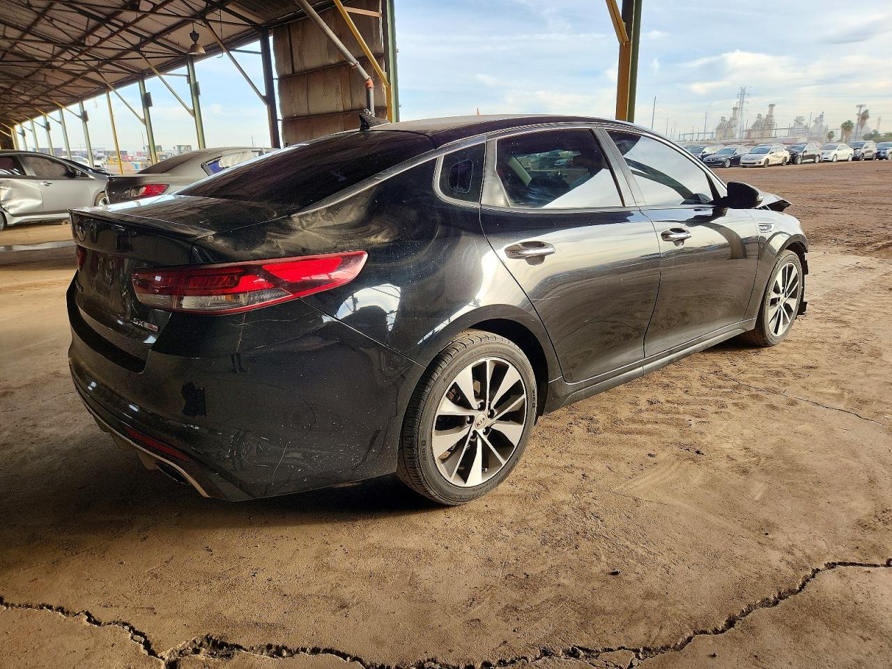 2016 KIA OPTIMA SX photo 3