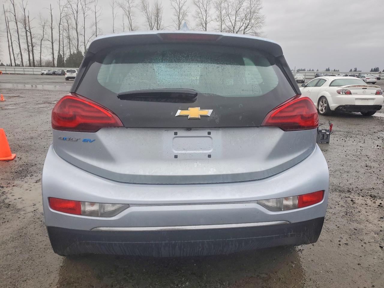 2017 CHEVROLET BOLT EV LT photo 6