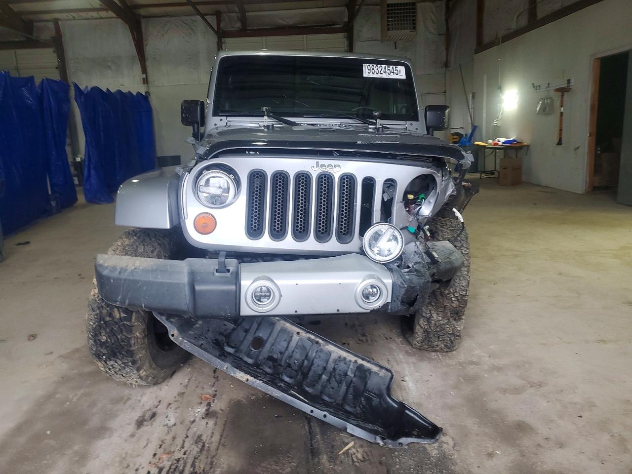 2013 JEEP WRANGLER SAHARA photo 5