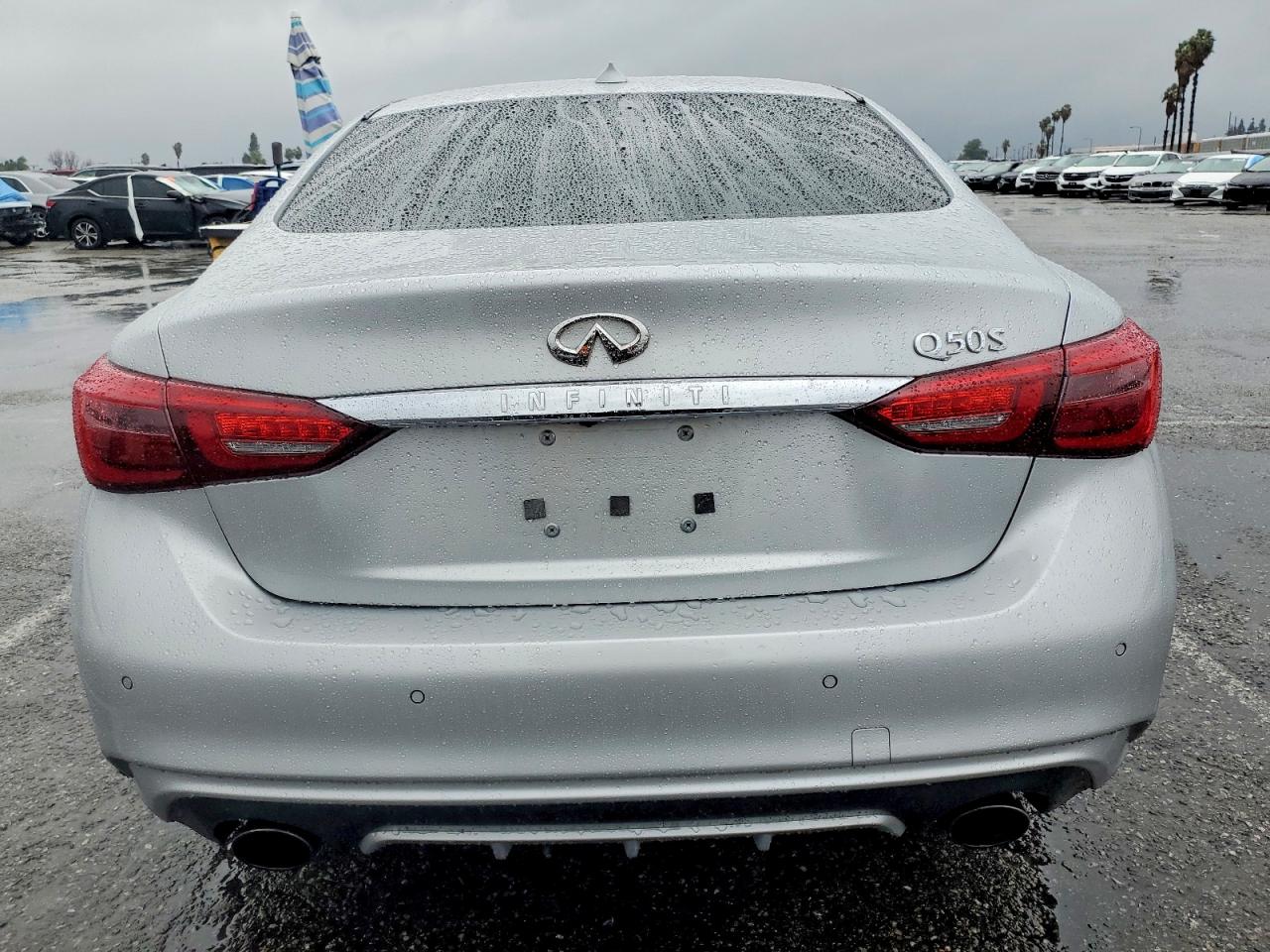 2018 INFINITI Q50 LUXE photo 6