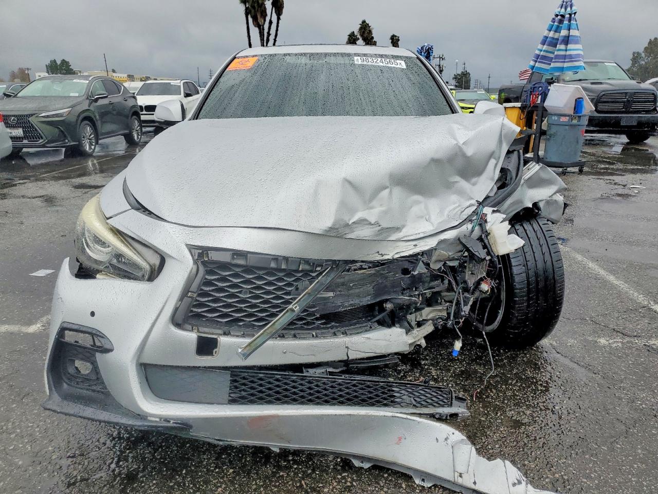 2018 INFINITI Q50 LUXE photo 5