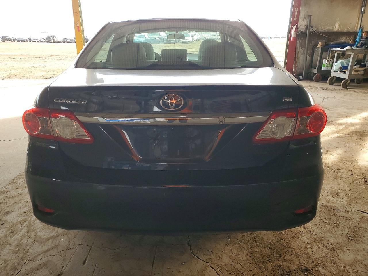 2011 TOYOTA COROLLA BASE photo 6