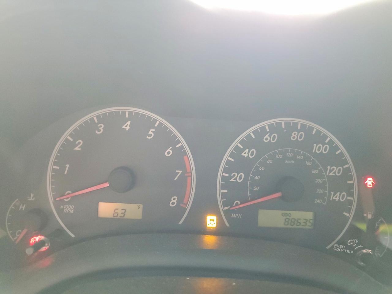 2011 TOYOTA COROLLA BASE photo 9
