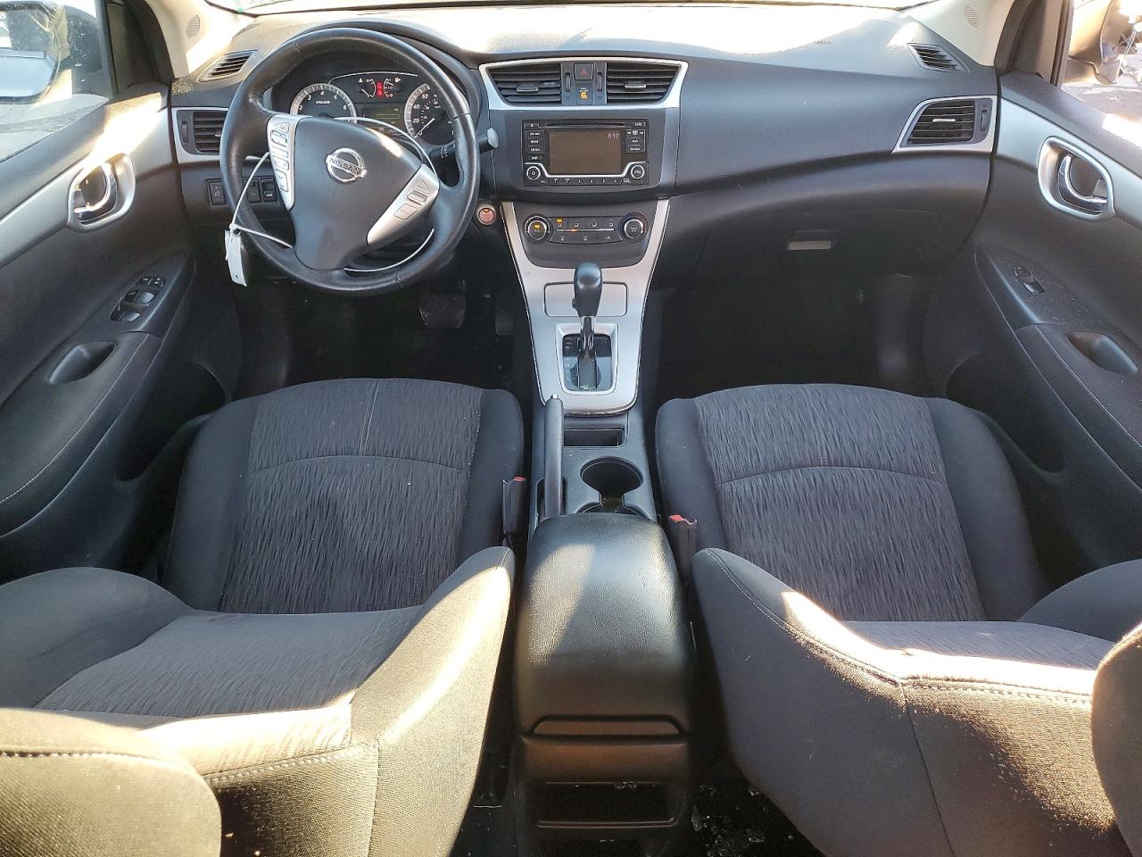 2015 NISSAN SENTRA S photo 8