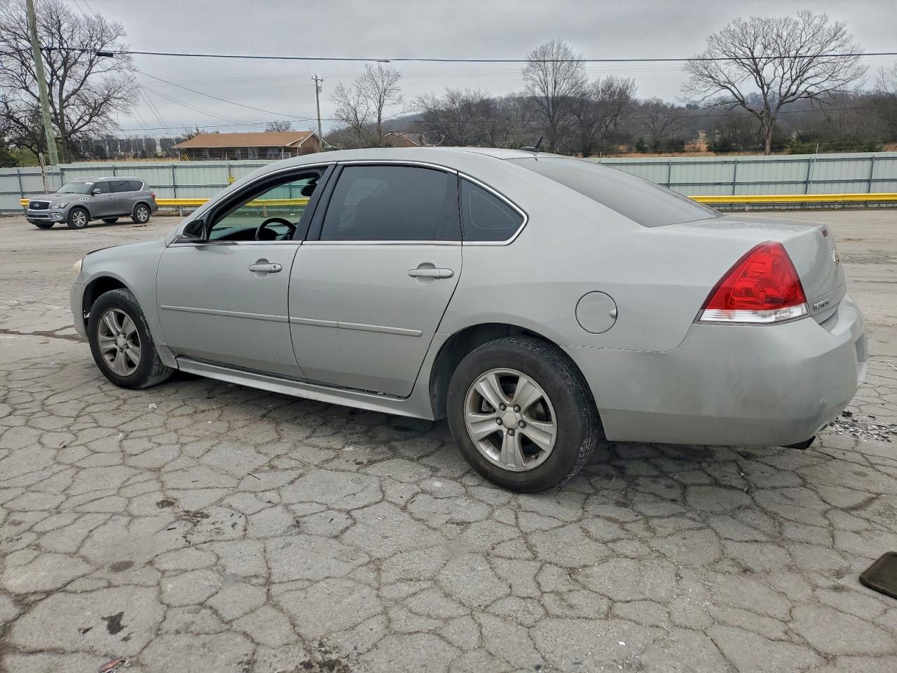 2013 CHEVROLET IMPALA LS photo 2