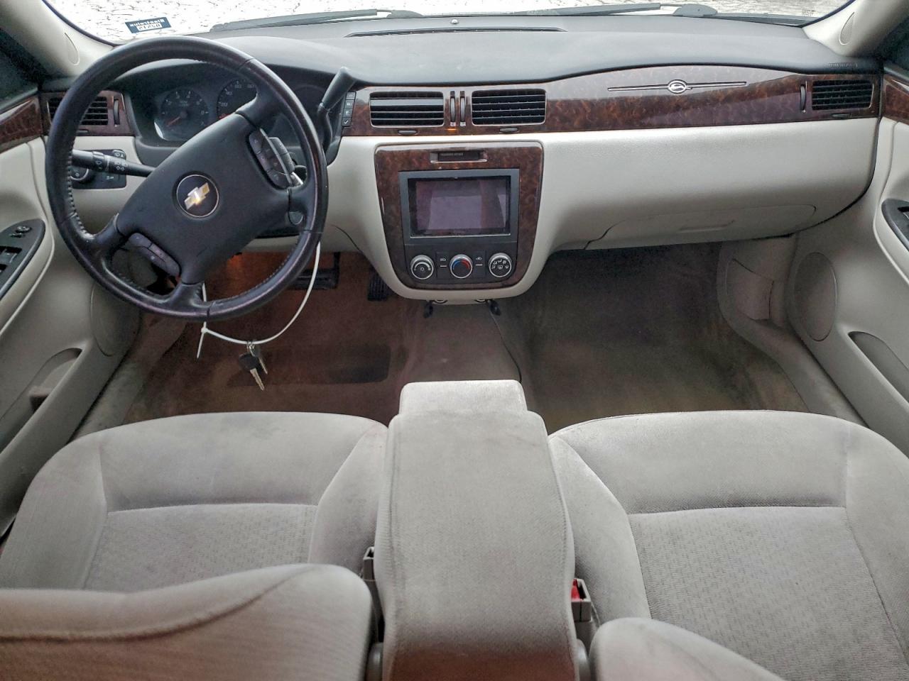 2013 CHEVROLET IMPALA LS photo 8
