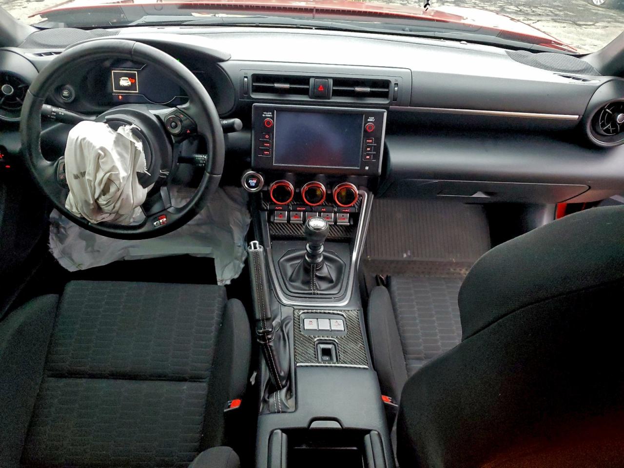 2023 TOYOTA GR 86 photo 8