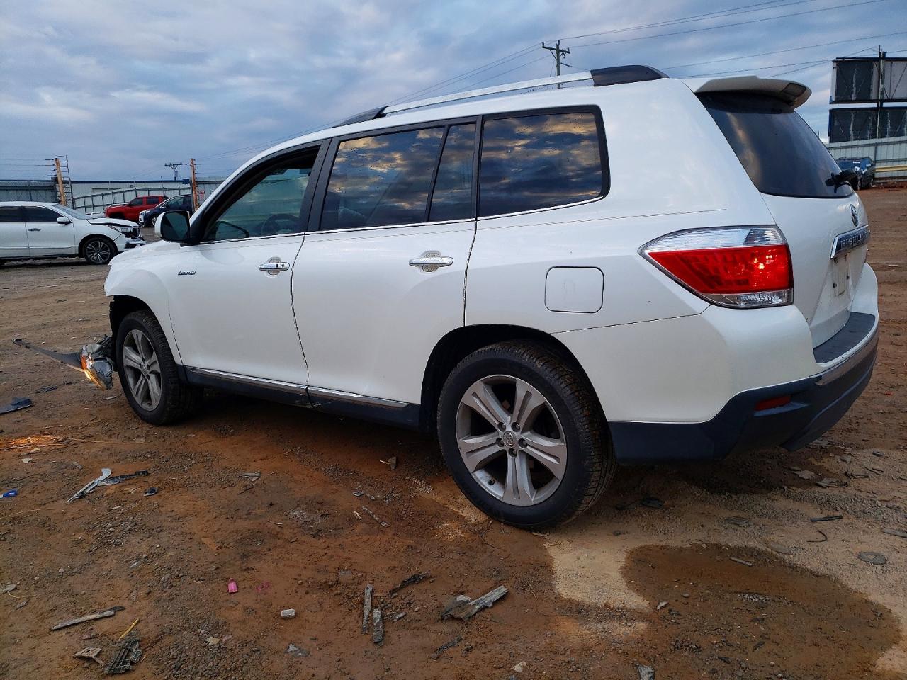 2013 TOYOTA HIGHLANDER LIMITED photo 2