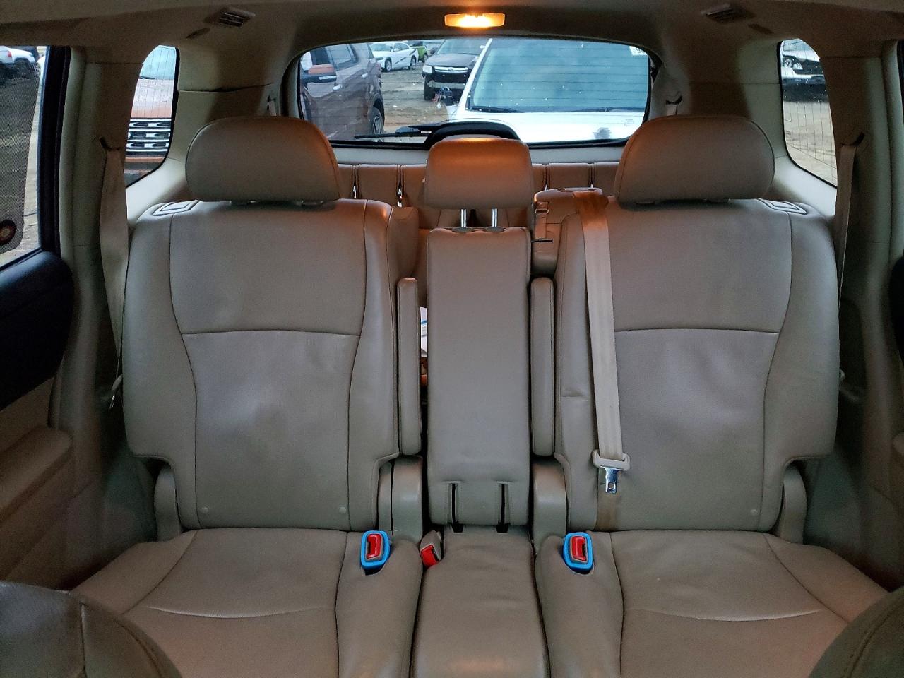 2013 TOYOTA HIGHLANDER LIMITED photo 10