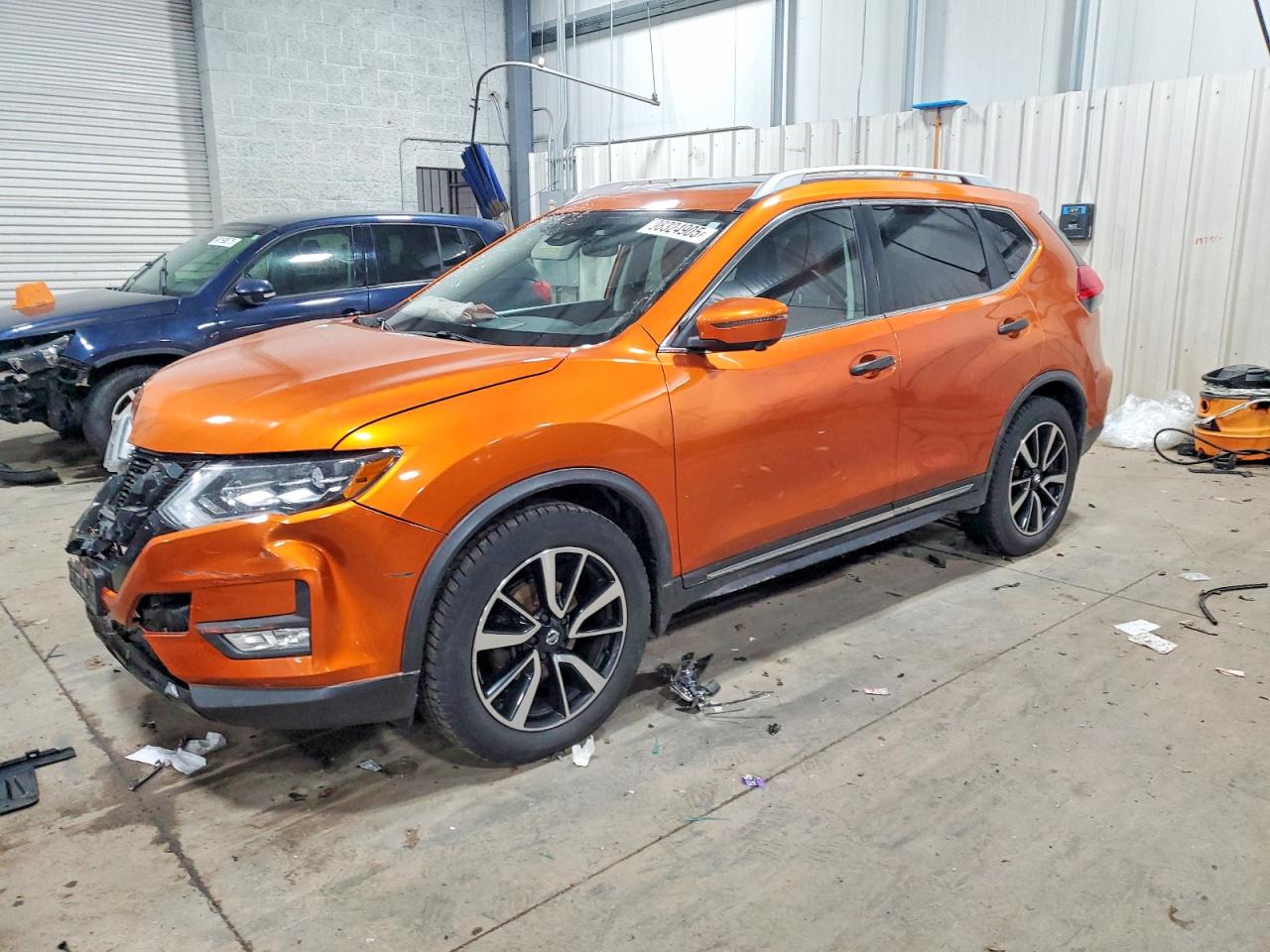 2017 NISSAN ROGUE