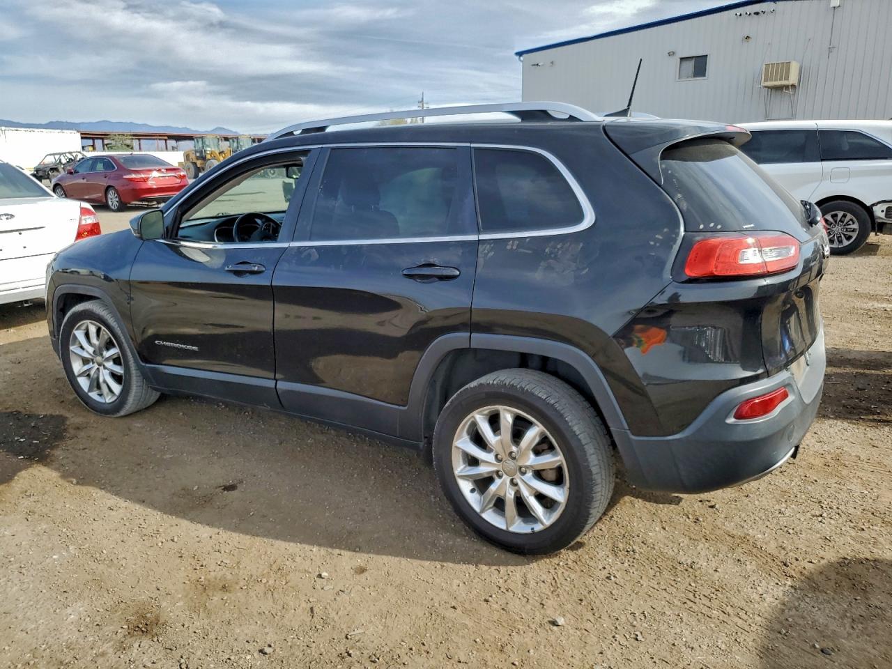 2016 JEEP CHEROKEE LIMITED photo 2