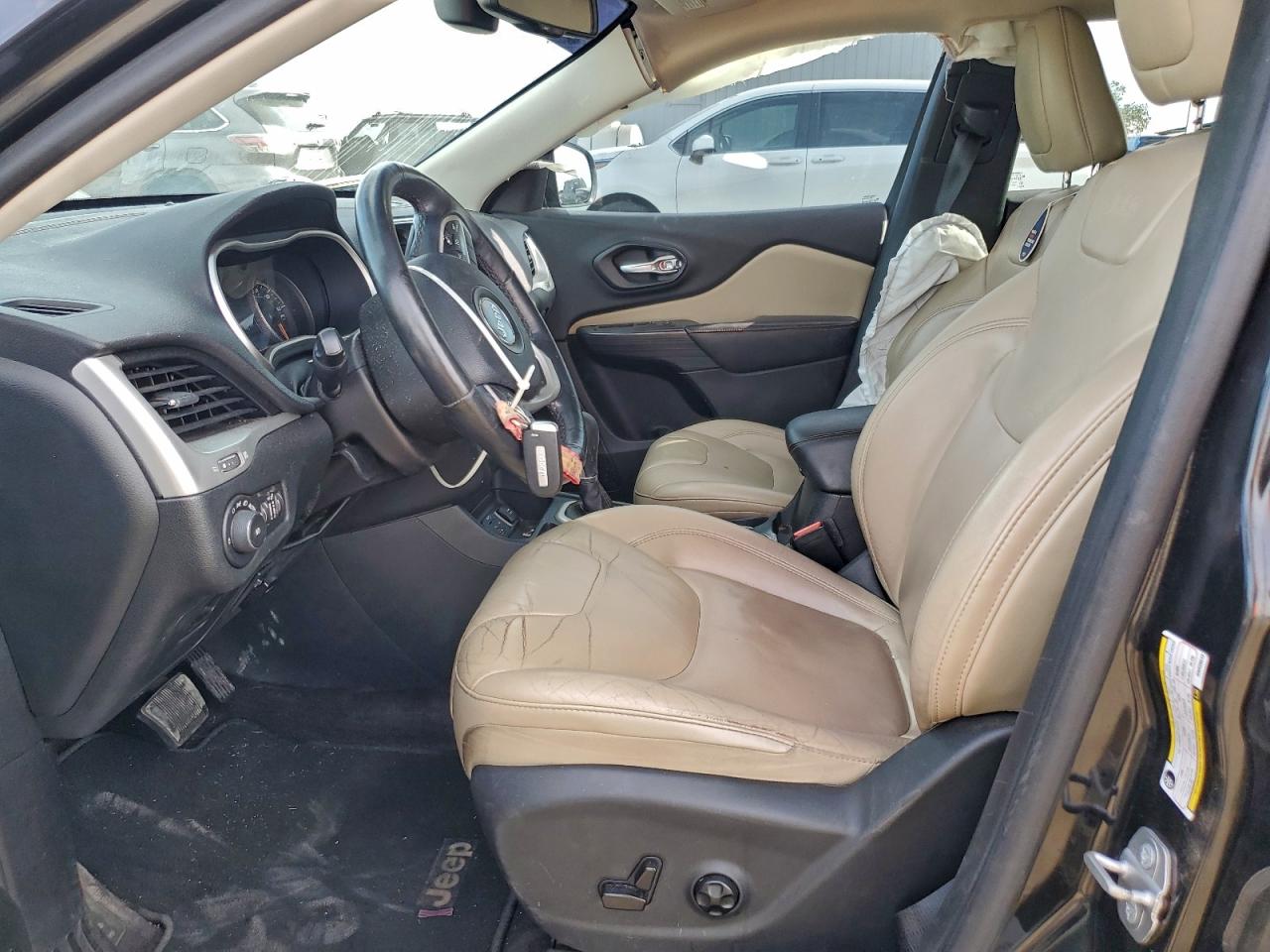 2016 JEEP CHEROKEE LIMITED photo 7